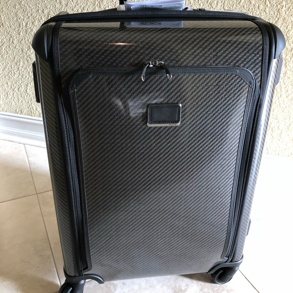 TUMI Tegra-Lite® Max Medium Trip Expandable Case